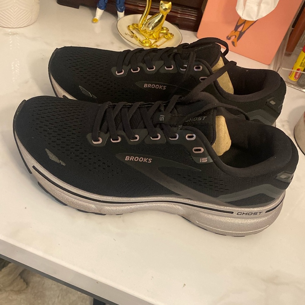 Brooks Women's Ghost 15 Neutral Running Shoe
